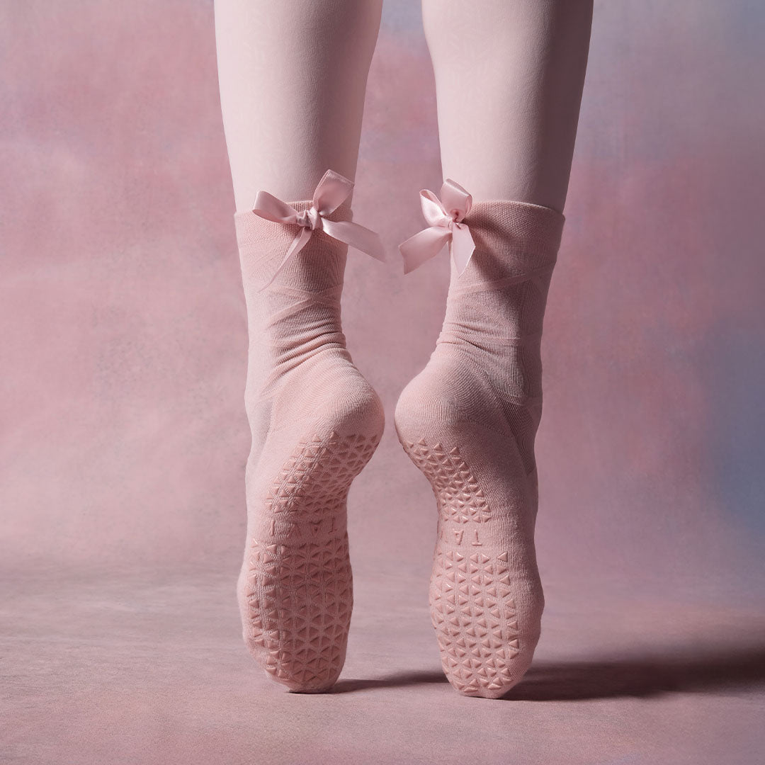 Kalea Grip Socks